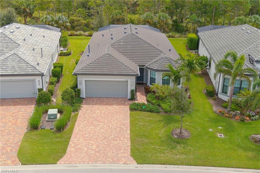 6902 Winding Cypress DR