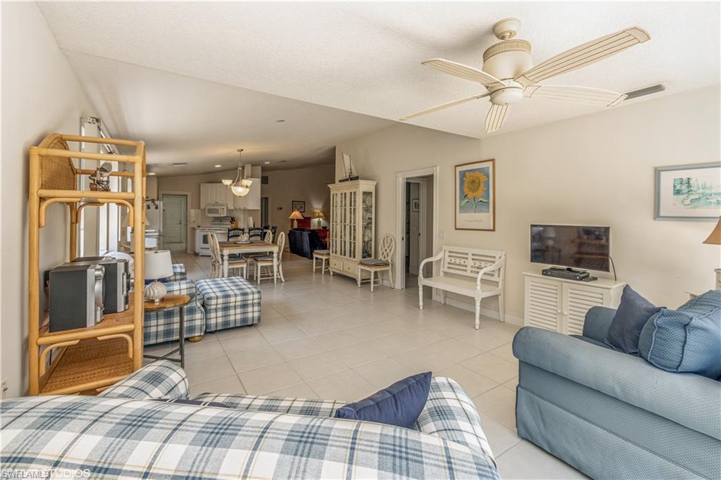 ISLAND WALK - Residential