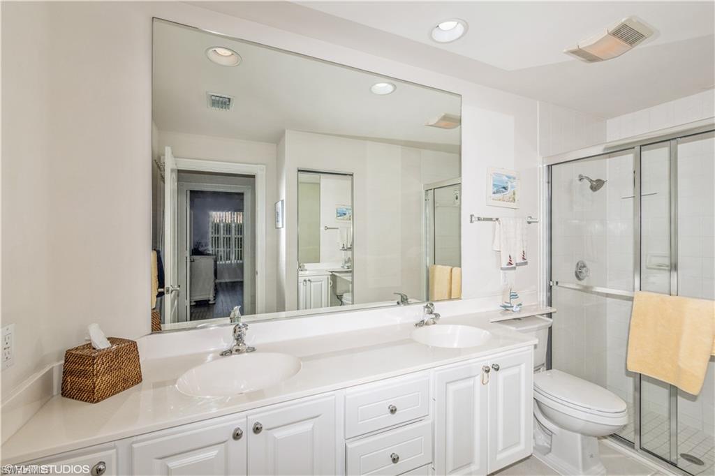 ISLAND WALK - Residential