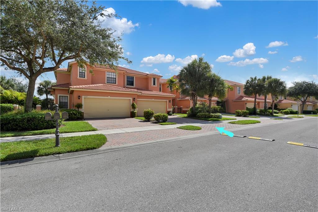 SUMMIT PLACE - Residential