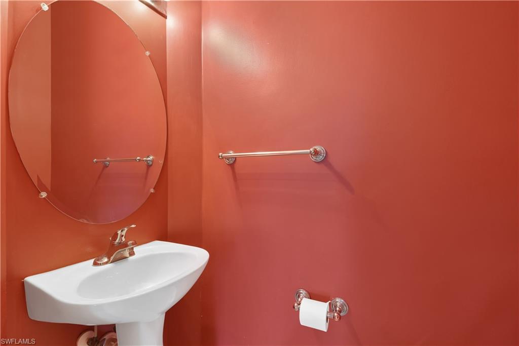 SUMMIT PLACE - Residential