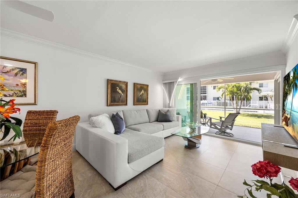 CHESAPEAKE MANOR - Residential