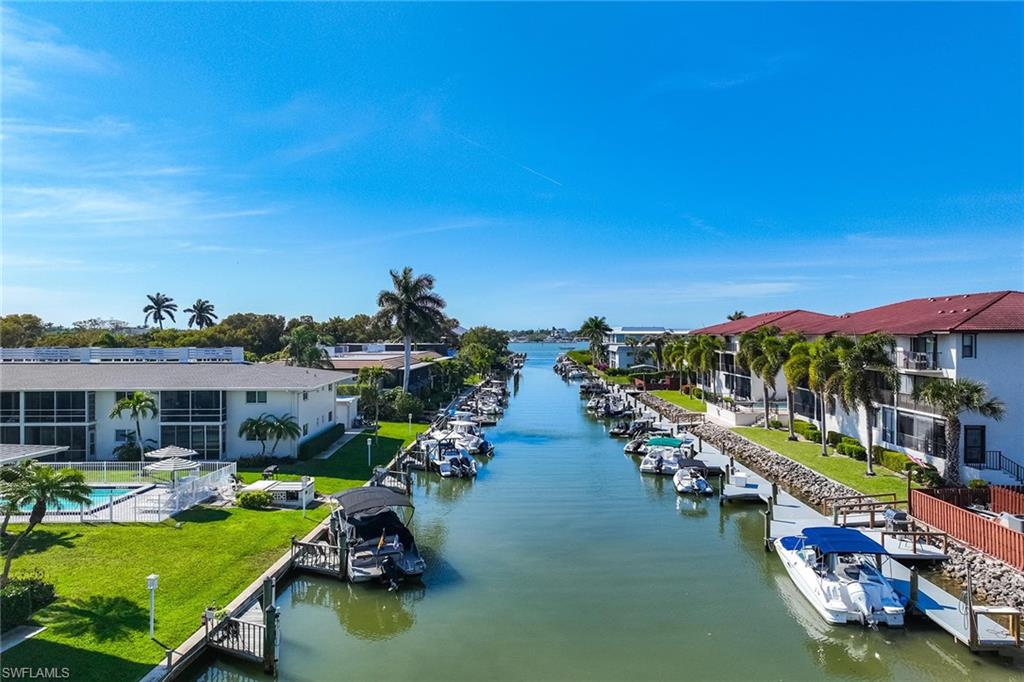 CHESAPEAKE MANOR - Residential