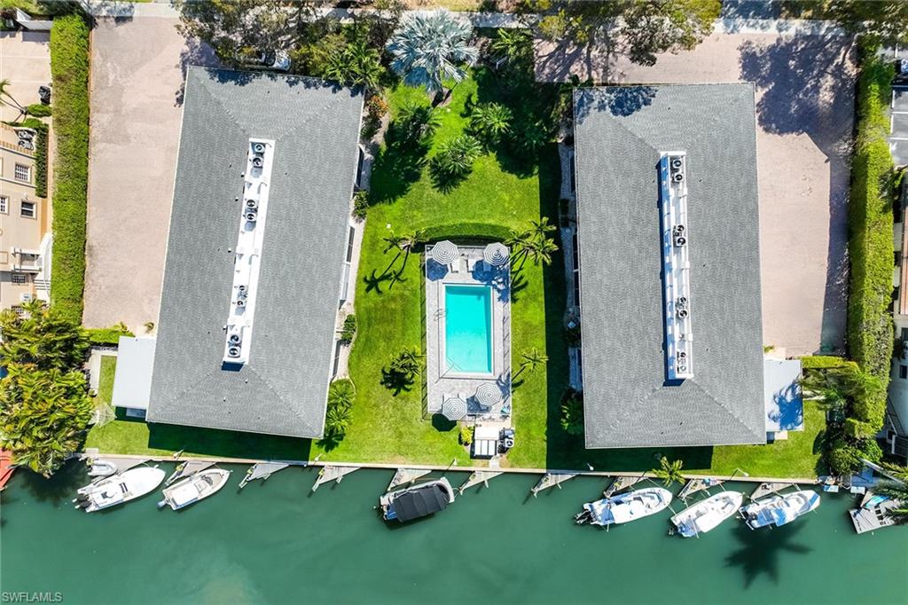 CHESAPEAKE MANOR - Residential