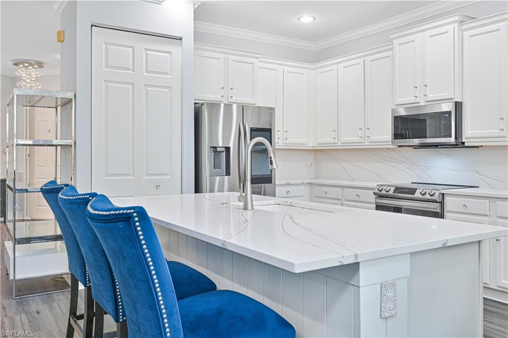 BOTANICA LAKES - Residential