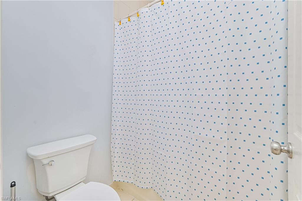 BOTANICA LAKES - Residential