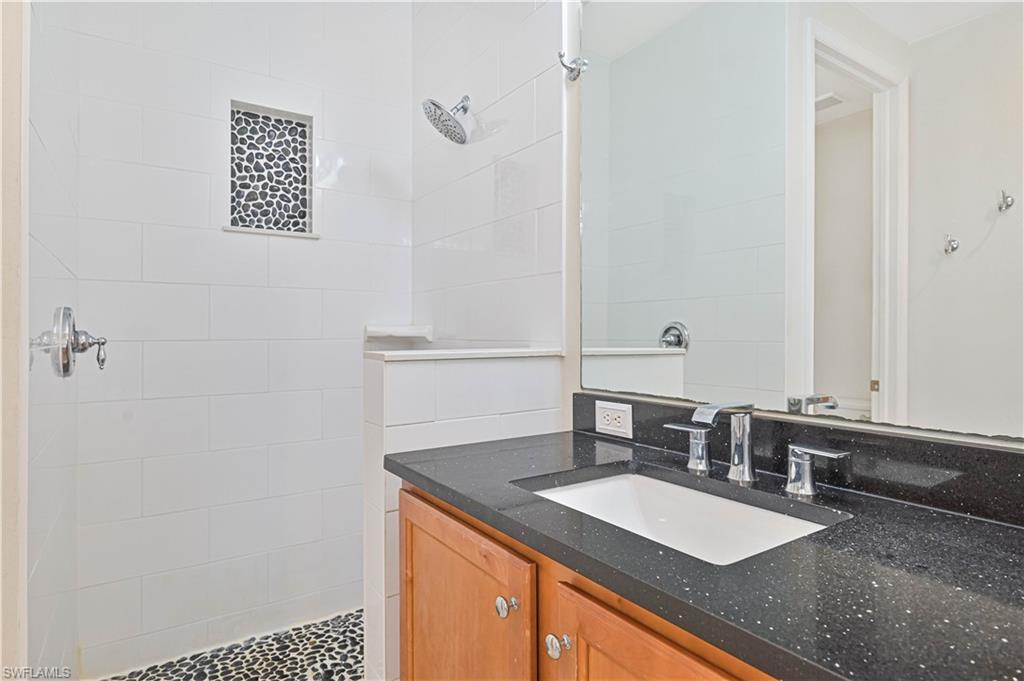 BOTANICA LAKES - Residential