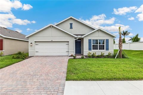 2012 NW 11th ST CAPE CORAL FL 33993