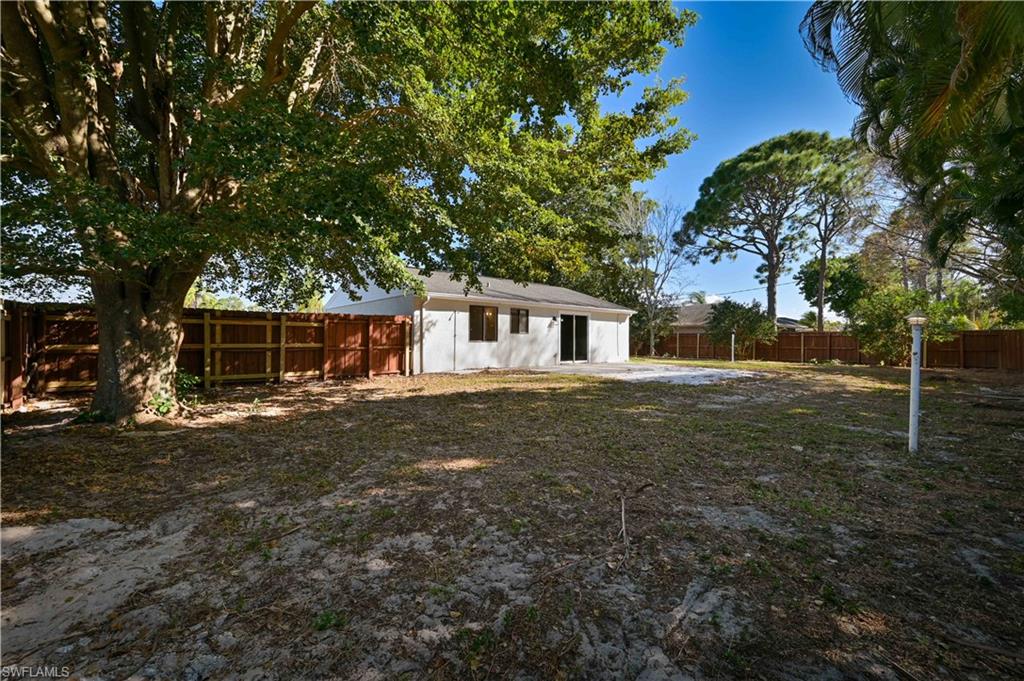 SAN CARLOS PARK - Residential