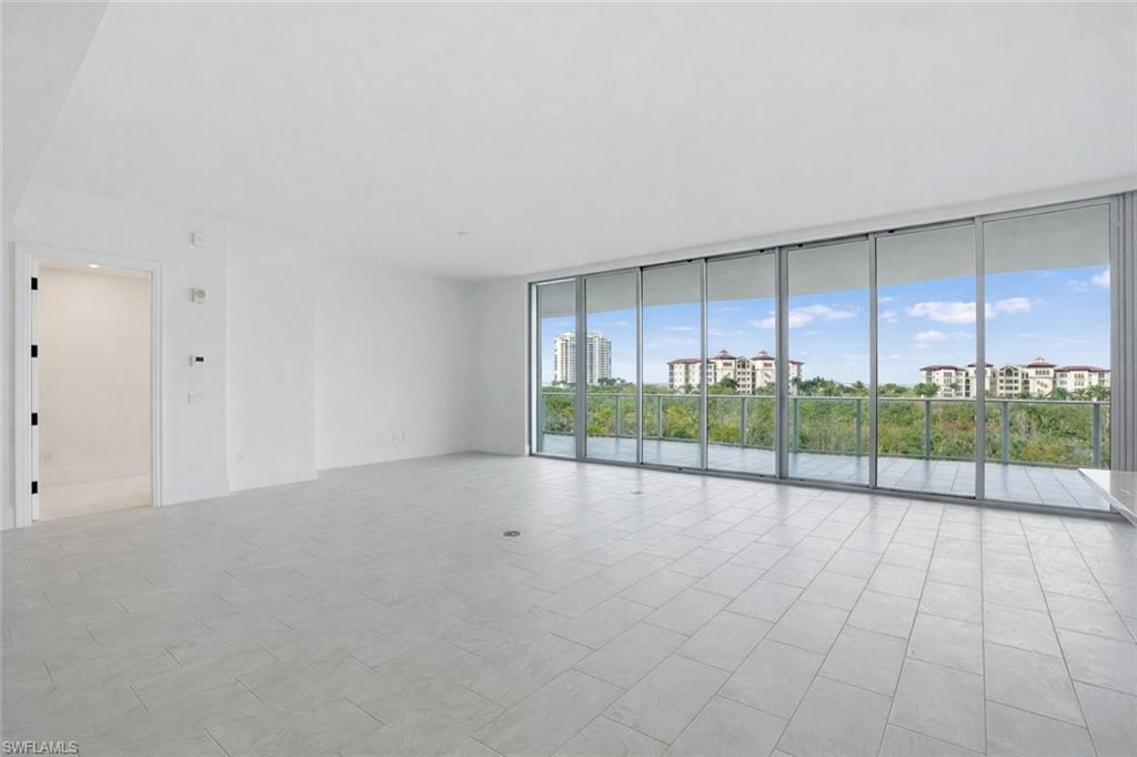 INFINITY AT THE COLONY - Residential