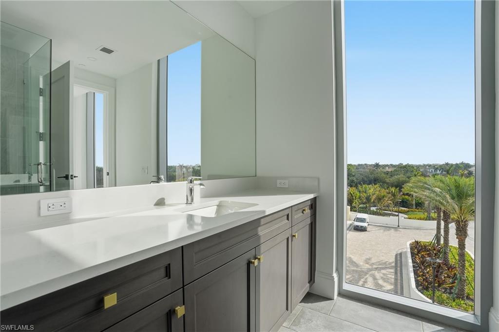 INFINITY AT THE COLONY - Residential