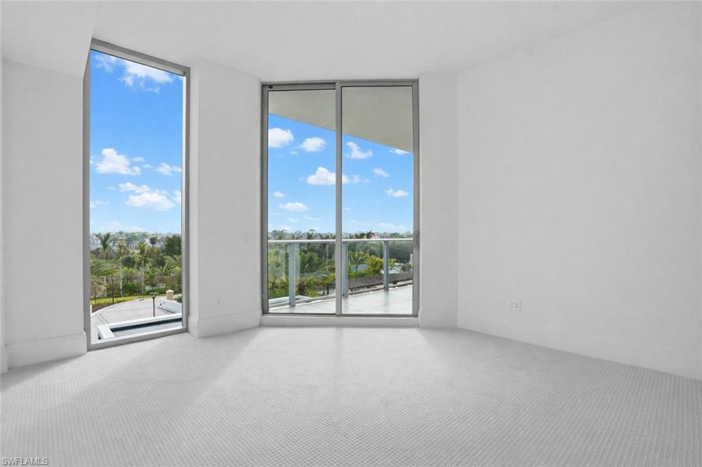 INFINITY AT THE COLONY - Residential