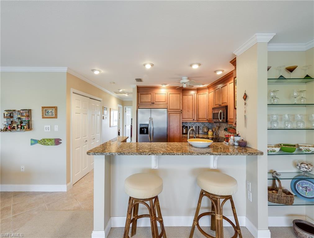 SUNSET SOUTH CONDO - Residential