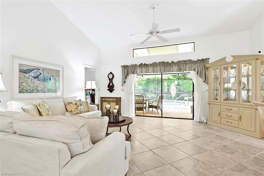237 Fox Den CIR