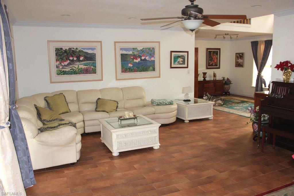 PINE RIDGE - Residential