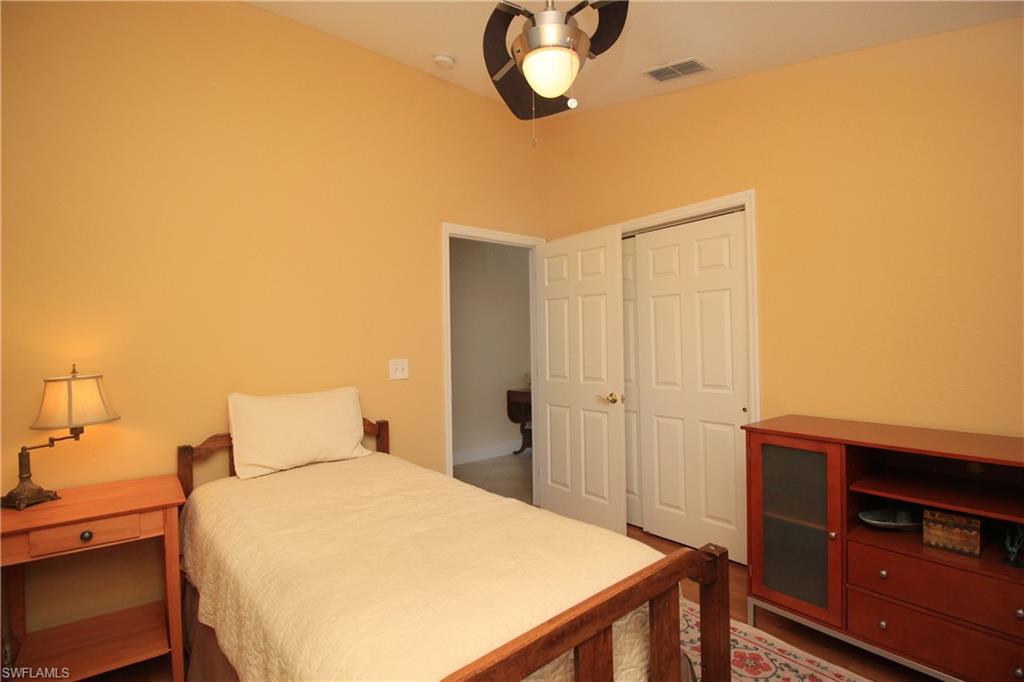 MAPLEWOOD - Residential