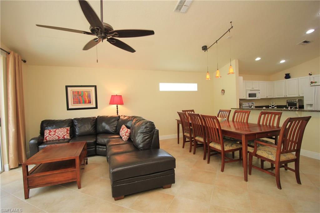 MAPLEWOOD - Residential