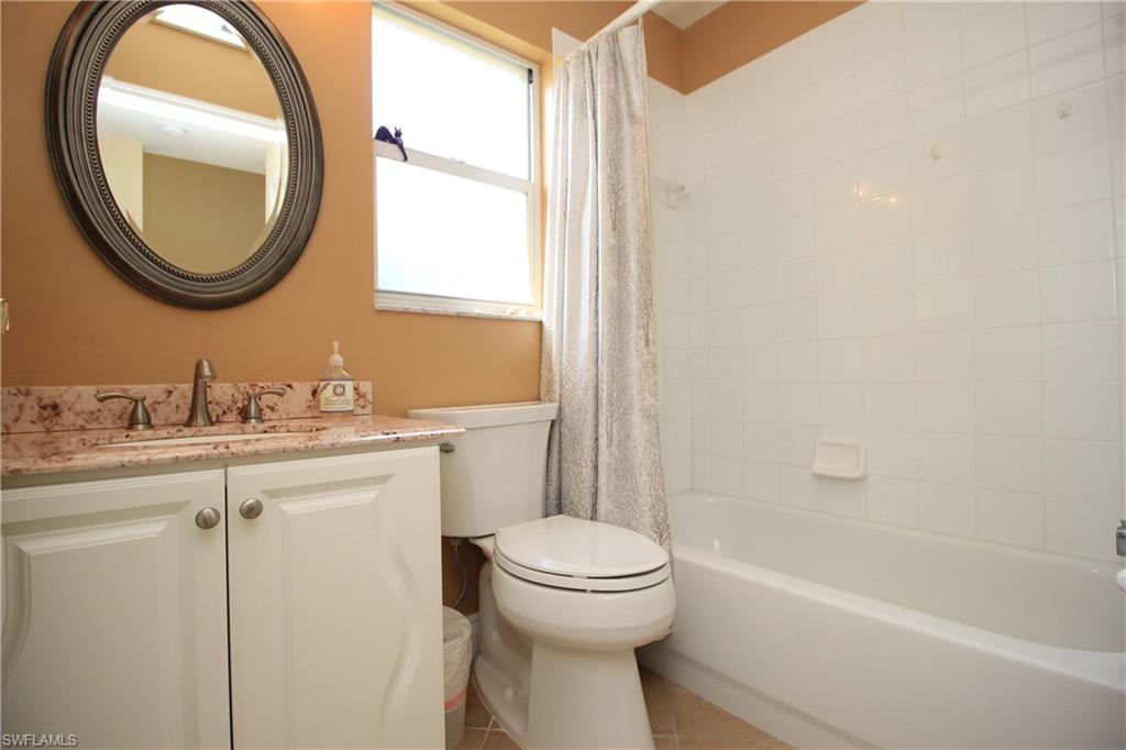 MAPLEWOOD - Residential