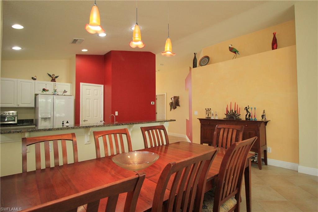 MAPLEWOOD - Residential