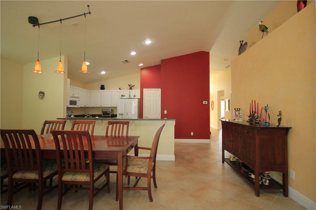 MAPLEWOOD - Residential