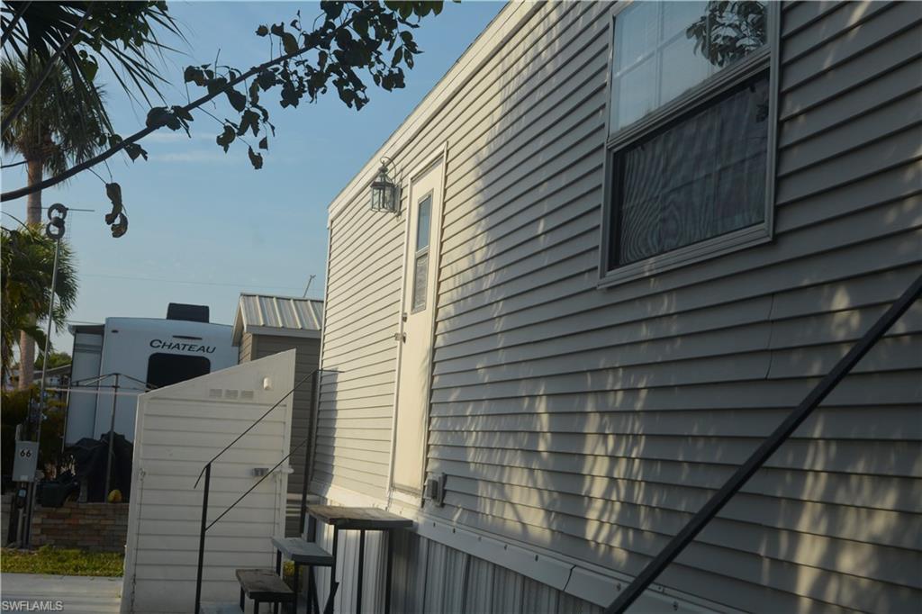 BONITA BEACH TRAILER PARK - Land