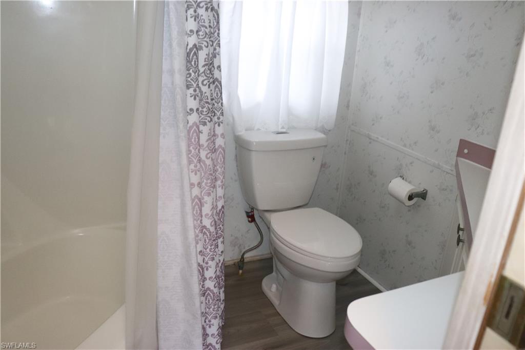 BONITA BEACH TRAILER PARK - Land