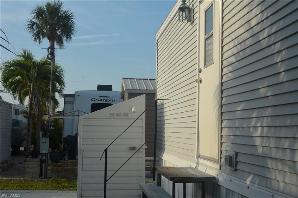 BONITA BEACH TRAILER PARK - Land