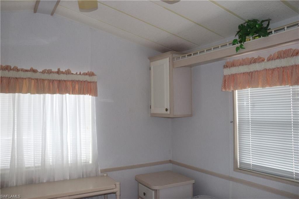 BONITA BEACH TRAILER PARK - Land