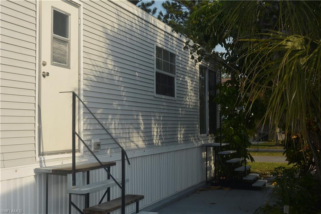 BONITA BEACH TRAILER PARK - Land