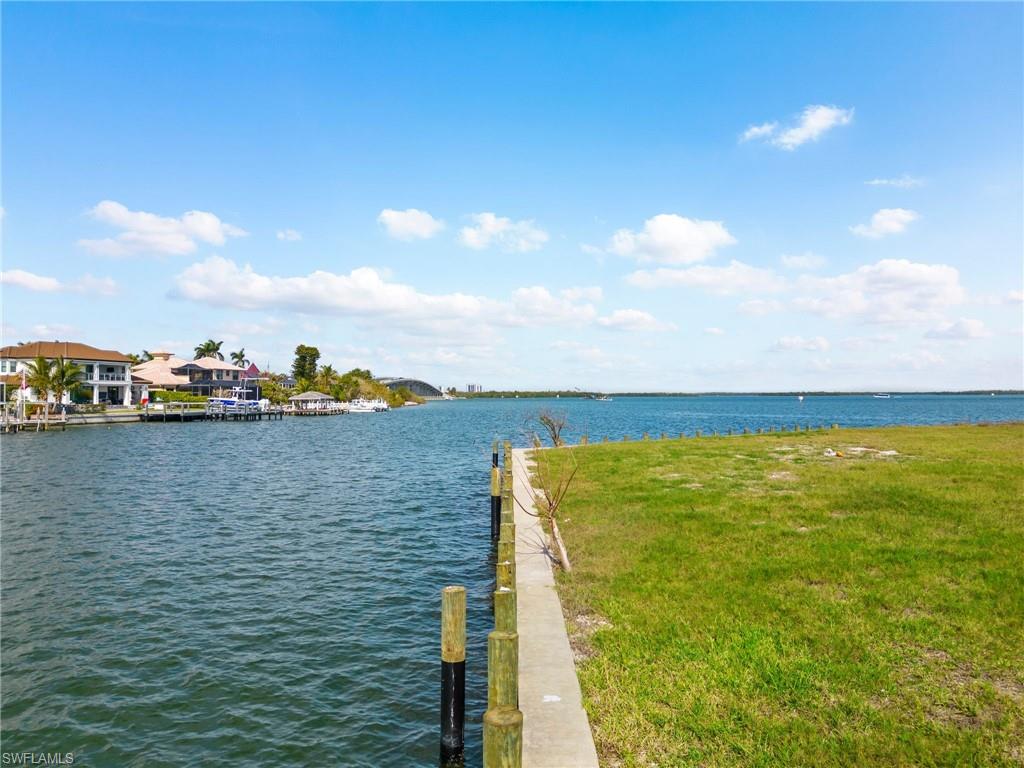MARCO ISLAND - Land