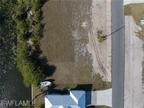 CAPE CORAL - Land