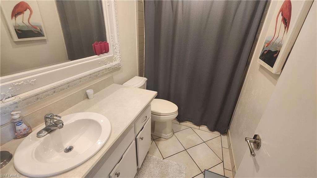 LAKEWOOD - Residential Lease