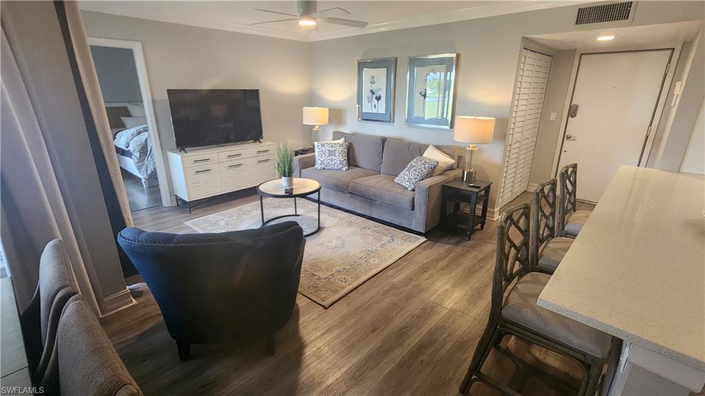 LAKEWOOD - Residential Lease