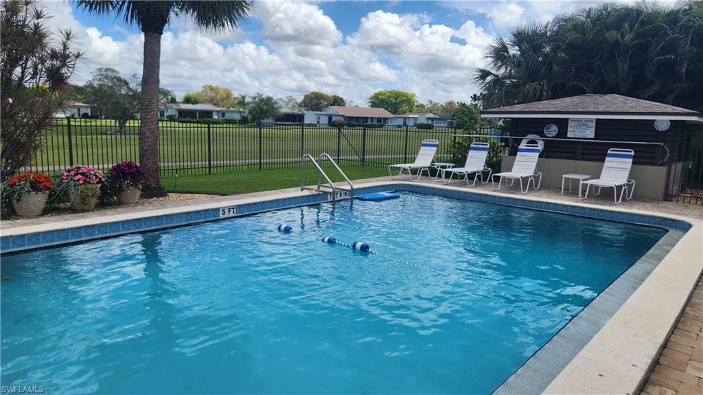 LAKEWOOD - Residential Lease