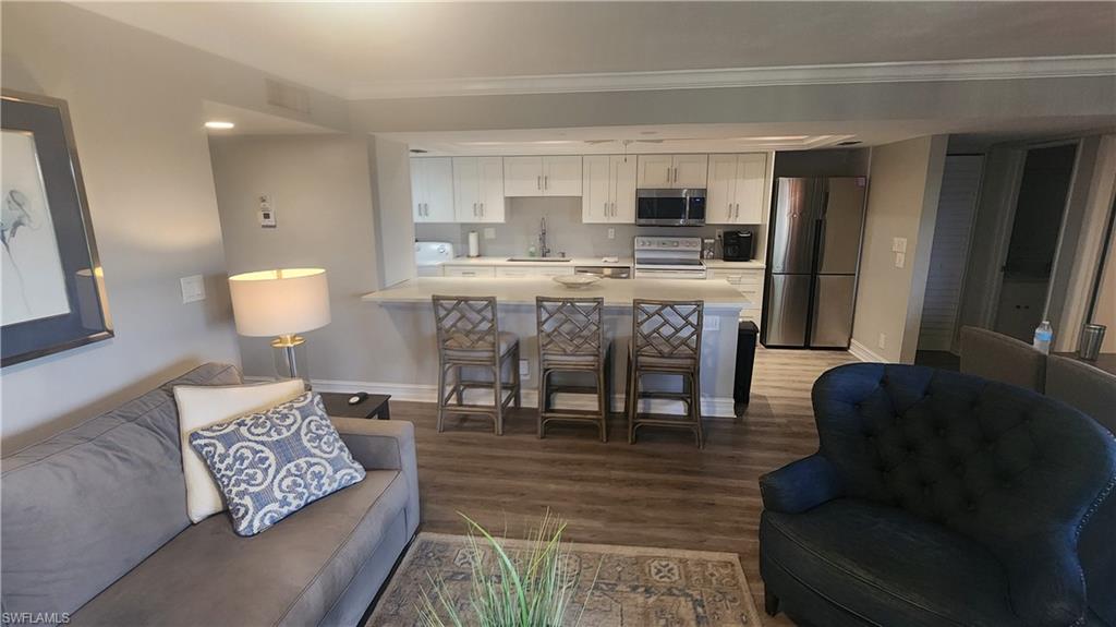 LAKEWOOD - Residential Lease