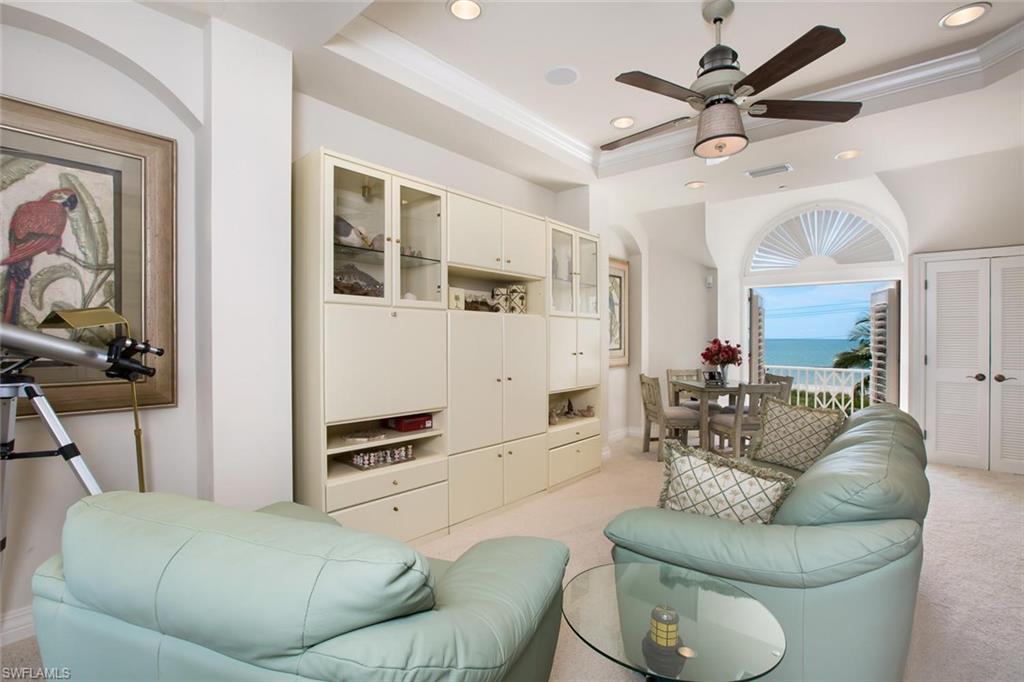 DICKEYS JOHN R SUBD - Residential