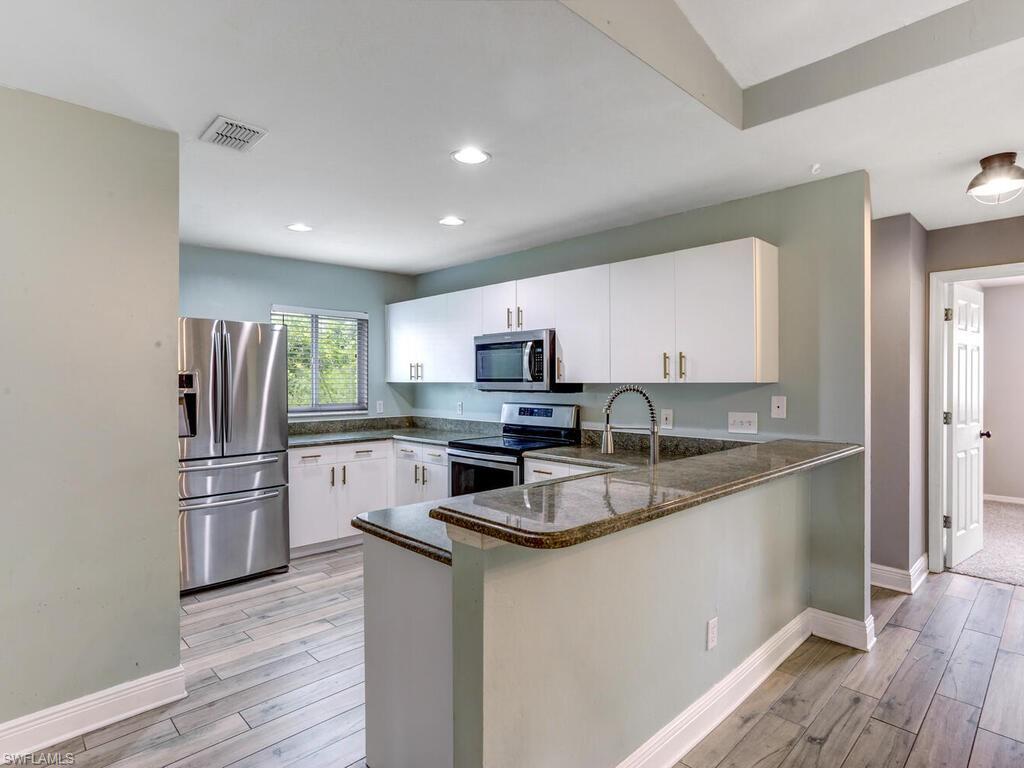 CALOOSA TRACE - Residential