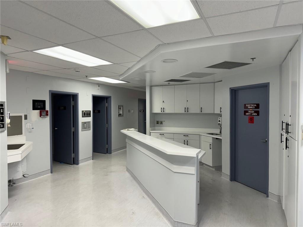 130 Tamiami TRL N 210