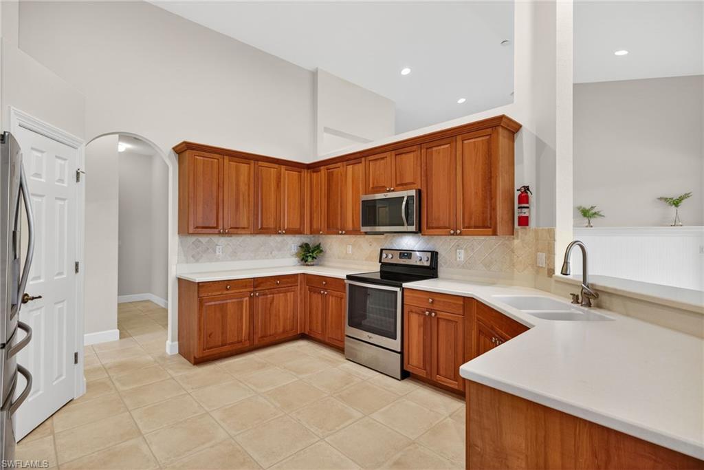 MUSTANG ISLAND - Residential