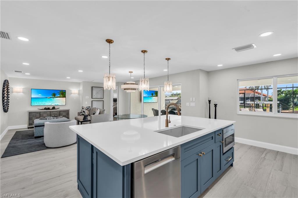 FAIRVIEW ISLES - Residential