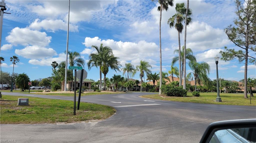 KINGS GREEN - Residential