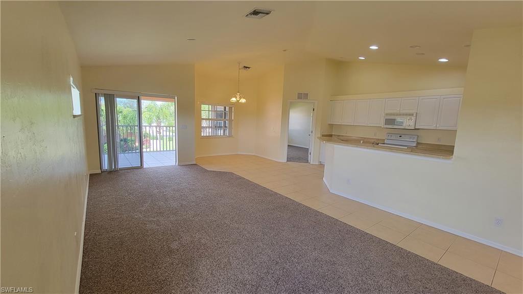 KINGS GREEN - Residential