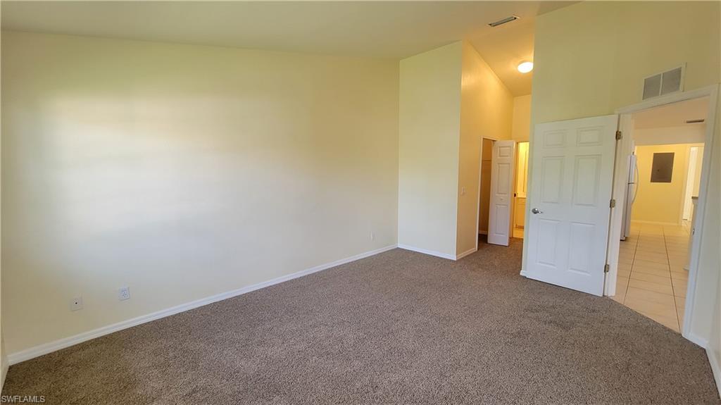 KINGS GREEN - Residential