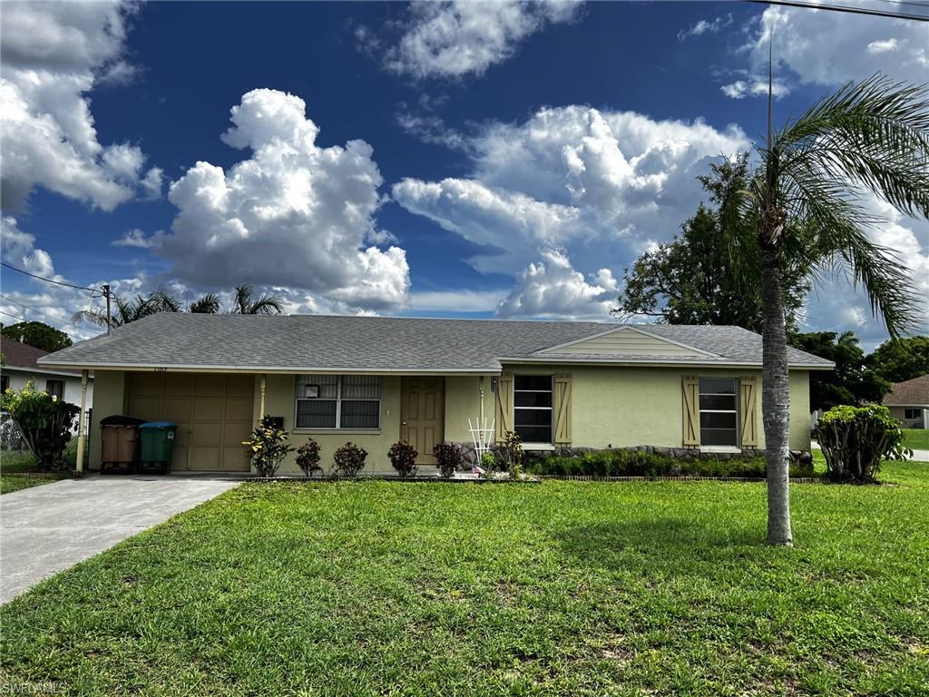 CAPE CORAL - Residential Lease