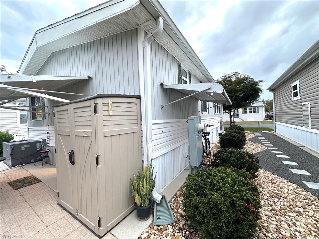 RIVERWOODS PLANTATION - Residential