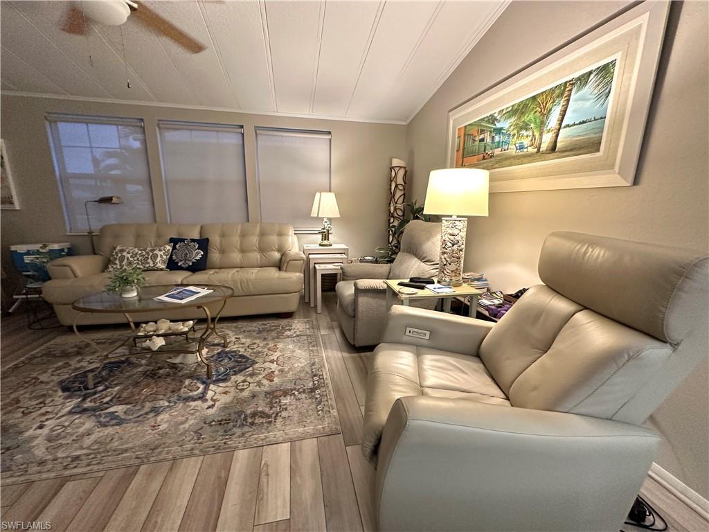 RIVERWOODS PLANTATION - Residential