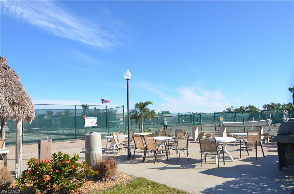 BEACH AND TENNIS CLUB - Residential