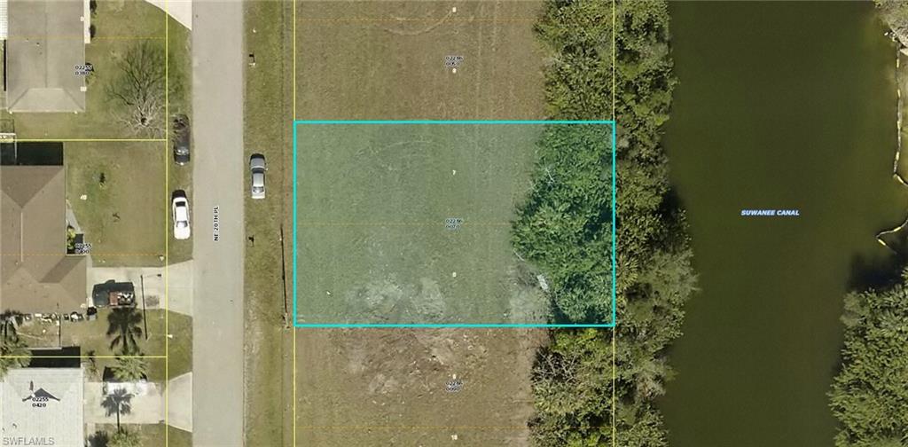 CAPE CORAL - Land
