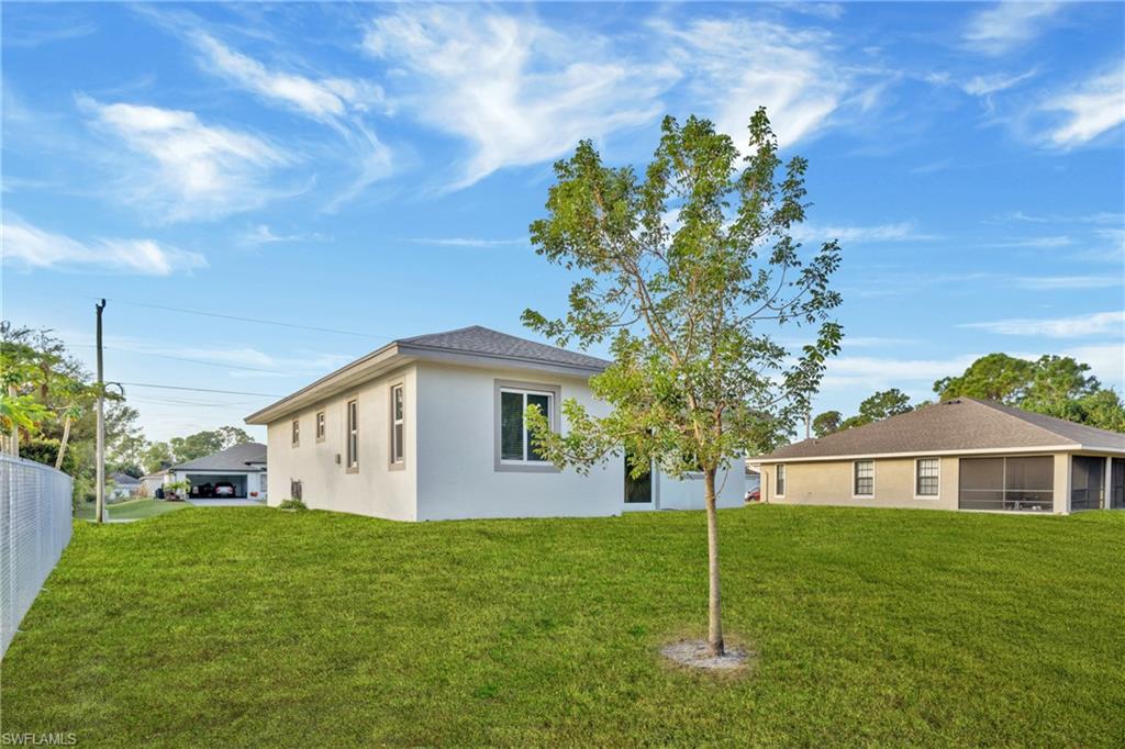 LEHIGH ACRES - Residential