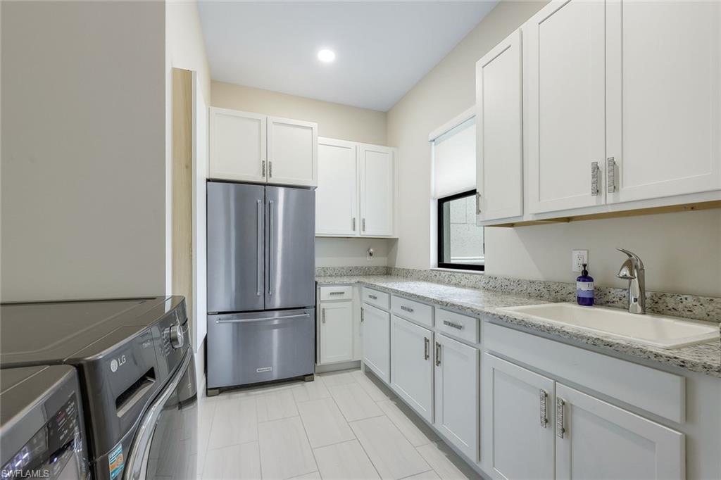 ESPLANADE - Residential